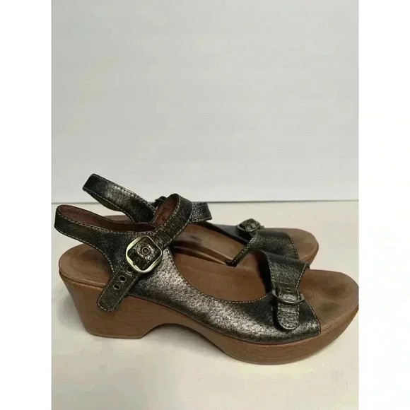 Dansko shoes - Picture 3 of 6